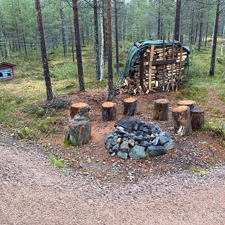 Alpehytte Luoston Vaeaertin Kammi Luosto