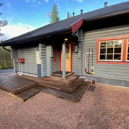 Alpehytte Luoston Vaeaertin Kammi *